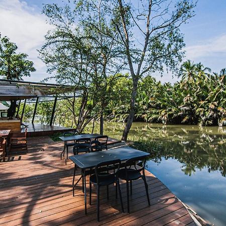 Hotel Lumphawa Amphawa Samut Songkhram Zewnętrze zdjęcie